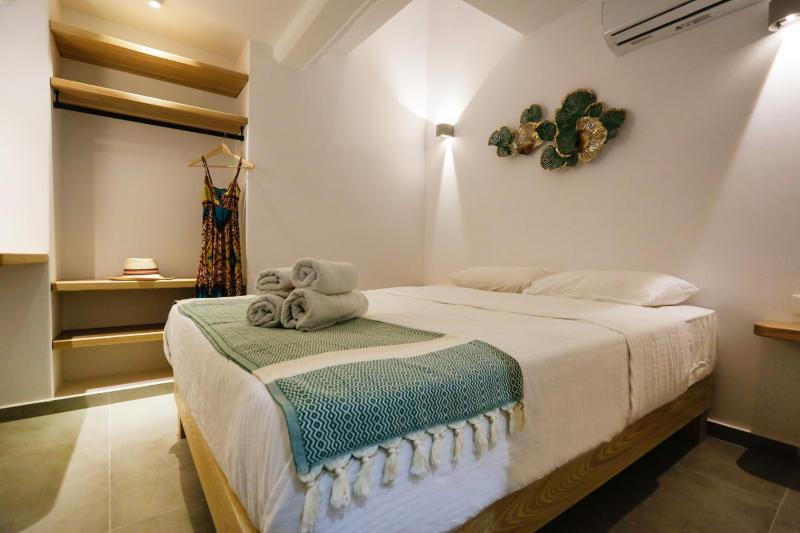 Sensation Luxury Mansion In Mykonos - image 6