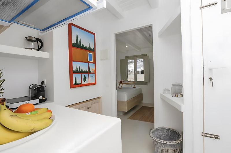 Christy's Three Level Luxury Villa - image 2