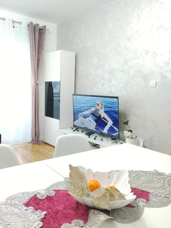 Green Hill Lux Apartments - kod Akva Parka - image 16
