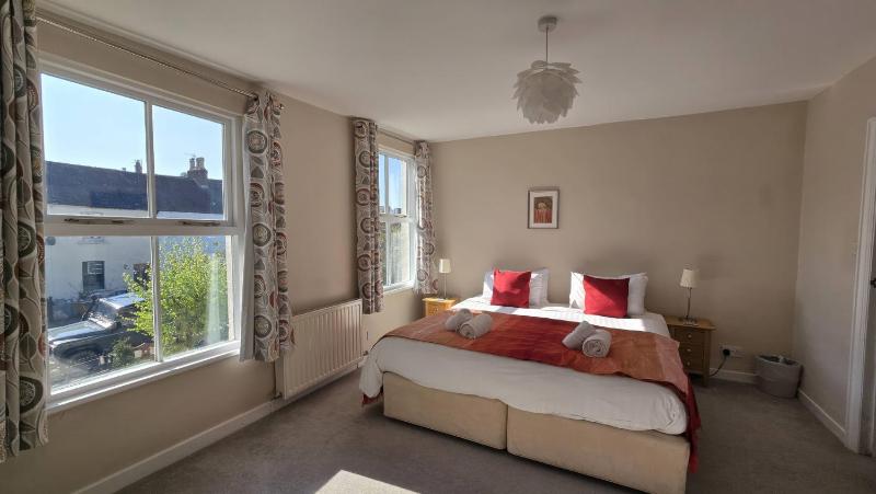 Bay Tree Cottage - image 20