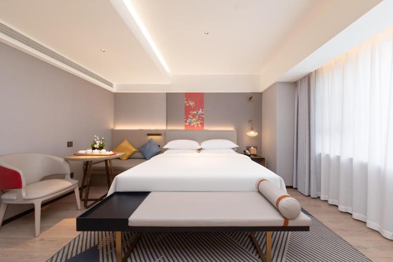 ECHENG Hotel Jianghan Road Pedestrian Street Wuhan River Beach - image 6