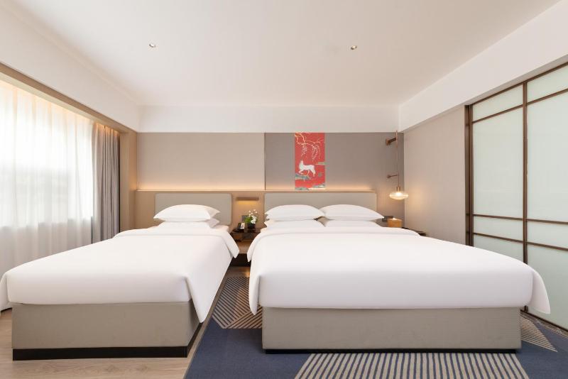 ECHENG Hotel Jianghan Road Pedestrian Street Wuhan River Beach - image 8