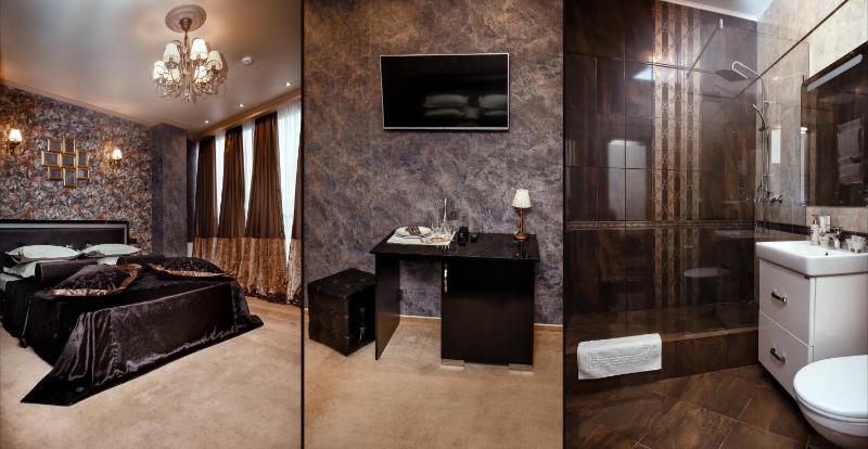 Deluxe Double Room image 3