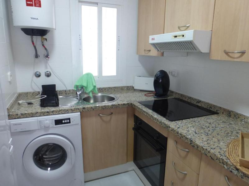 Lovely 1-Bedroom Apartment in Roquetas de Mar Spain - image 13