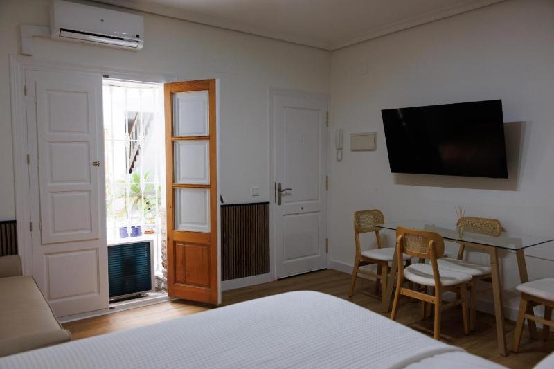 Lovely Loft Sevilla - image 10