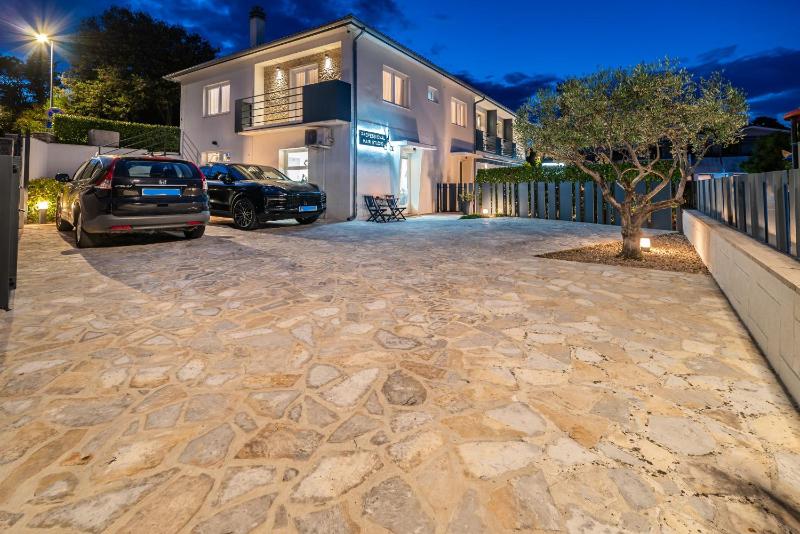 CURICTA Design Apartments - image 6