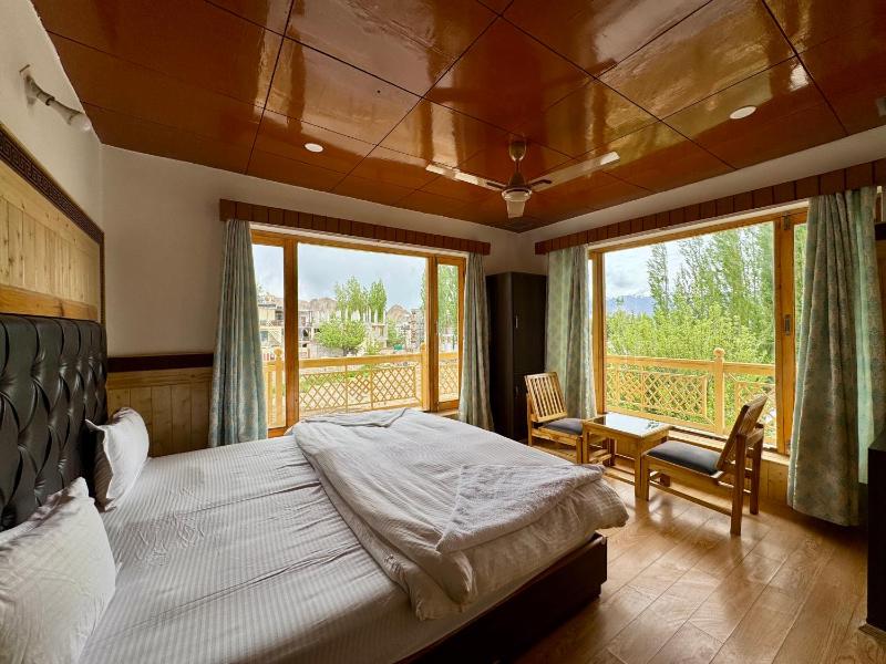 Hinjuma guest house - image 16