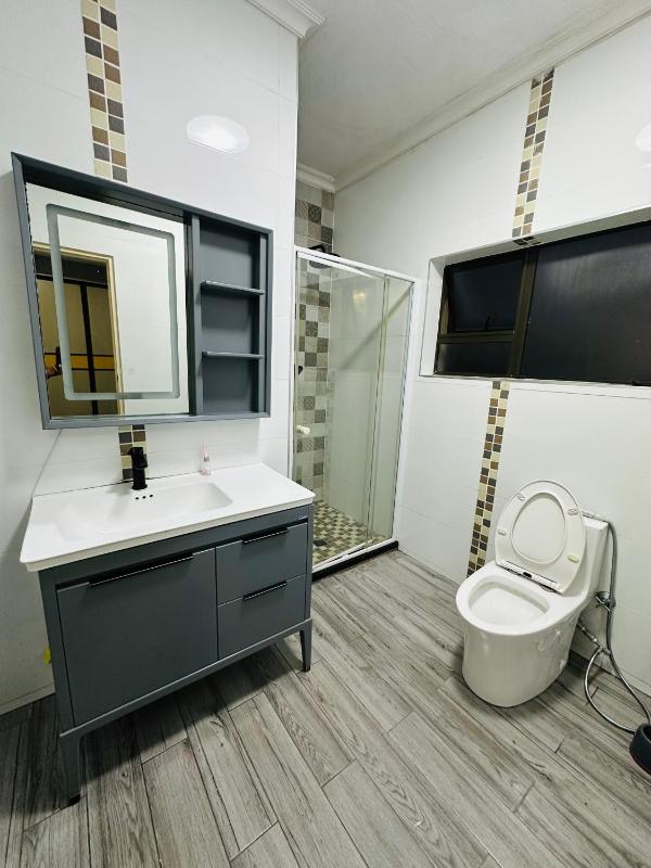 Woodlands Comfort Cove - image 10