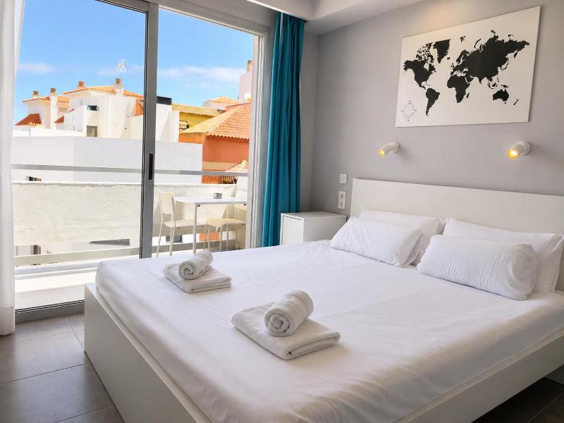 Iriarte 52 Apartments - image 35
