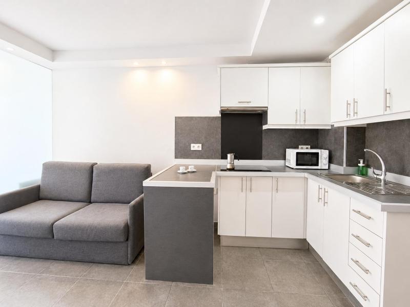 Iriarte 52 Apartments - image 28