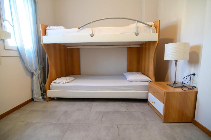Spacious 2 Bd Balcony Apt in Preveza - image 15