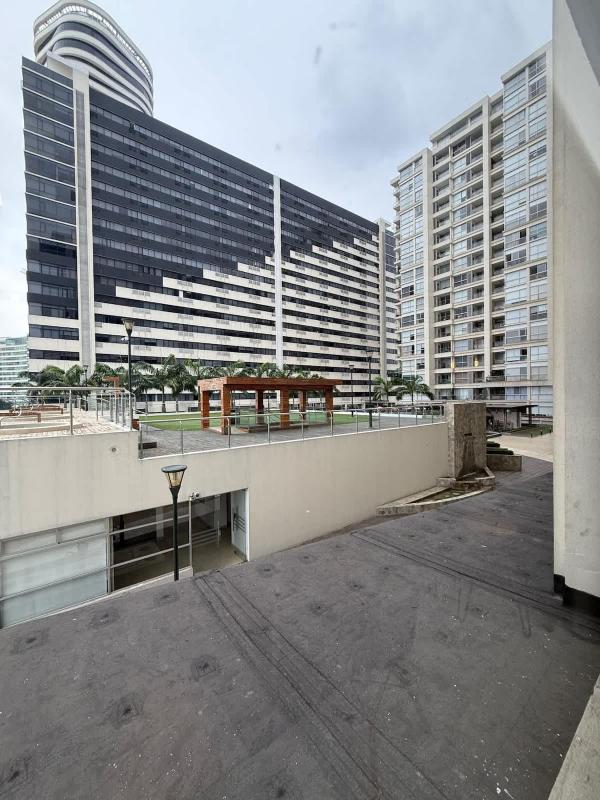 Urban elegance 3 Bedroom apartment - image 12