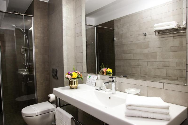 Junior Suite image 2