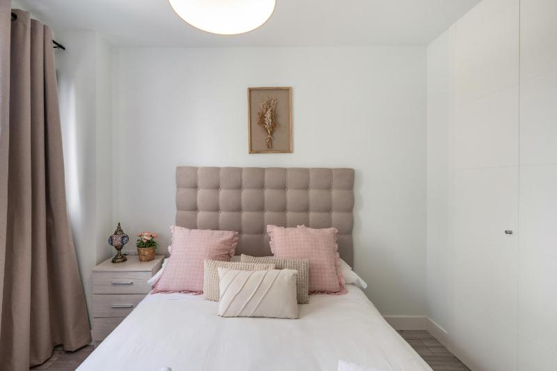 Apartamento Lujo Vistas al Mar - image 27