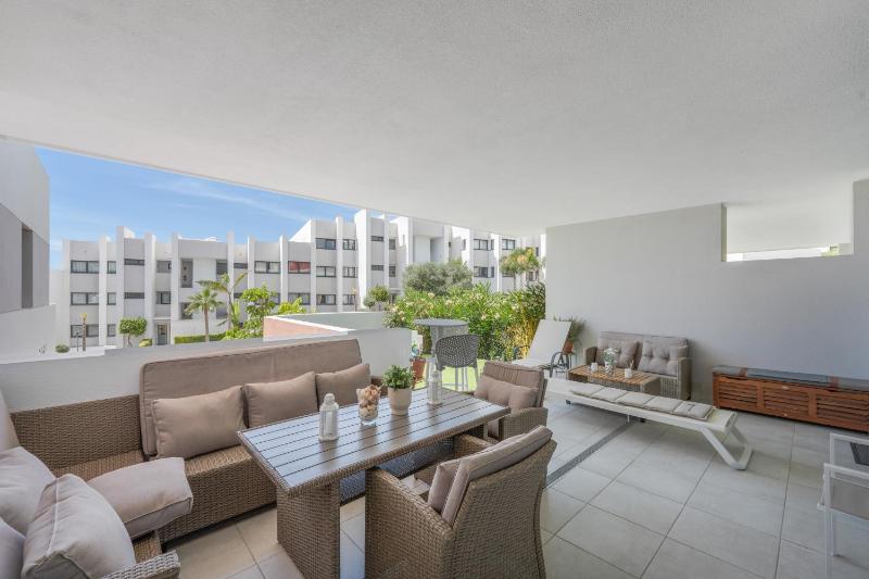 Apartamento Lujo Vistas al Mar - image 18