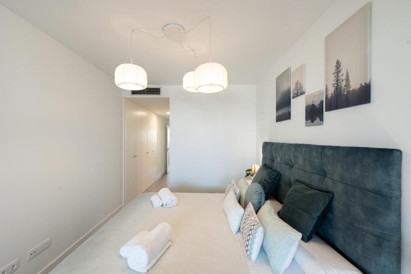 Apartamento Lujo Vistas al Mar - image 9