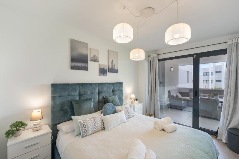 Apartamento Lujo Vistas al Mar - image 29