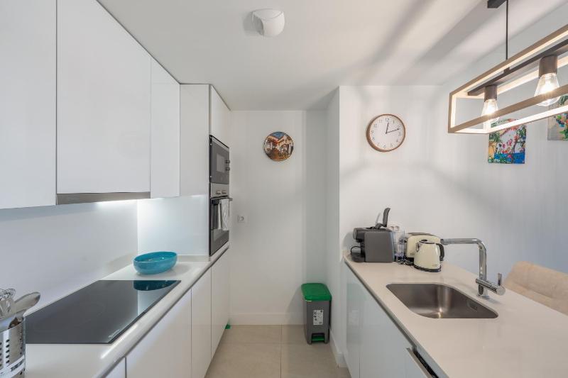 Apartamento Lujo Vistas al Mar - image 33