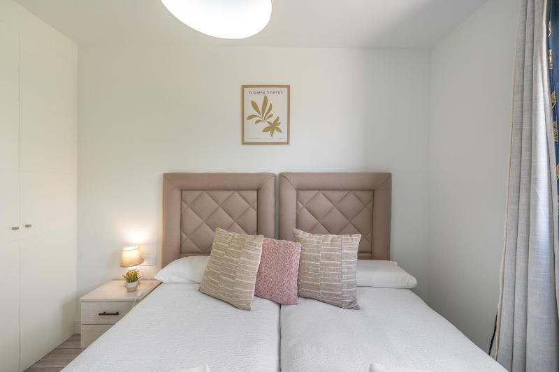 Apartamento Lujo Vistas al Mar - image 15