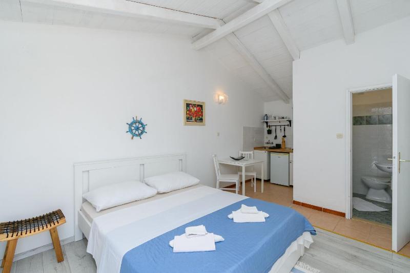 Apartments Sime - image 28