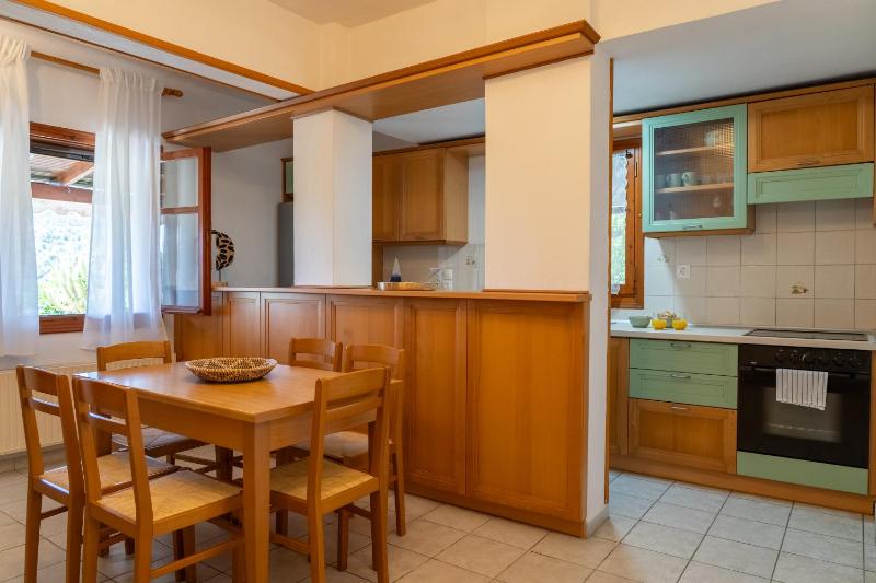 Jimmy's Guest House Skiathos - image 40