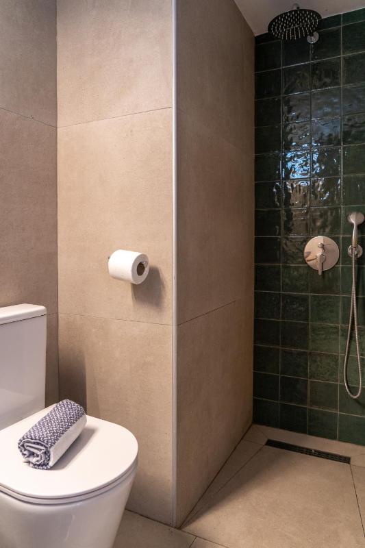 Jimmy's Guest House Skiathos - image 25