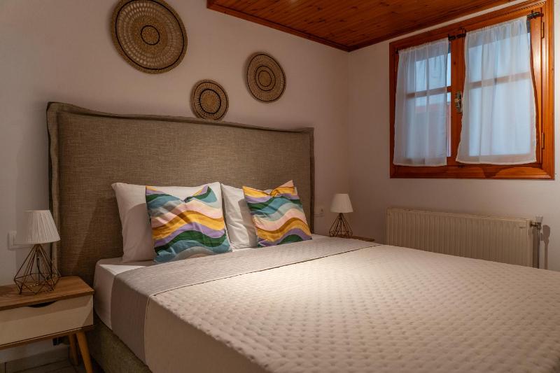 Jimmy's Guest House Skiathos - image 17