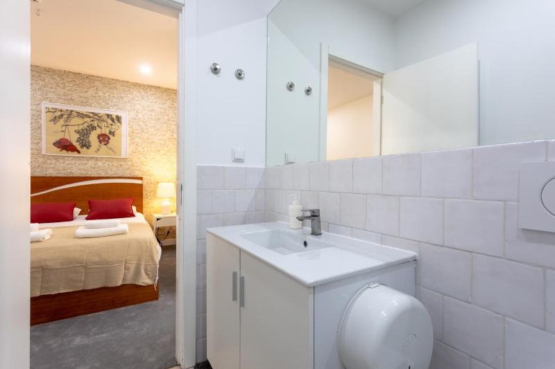 Lisbon Poets Inn - image 7