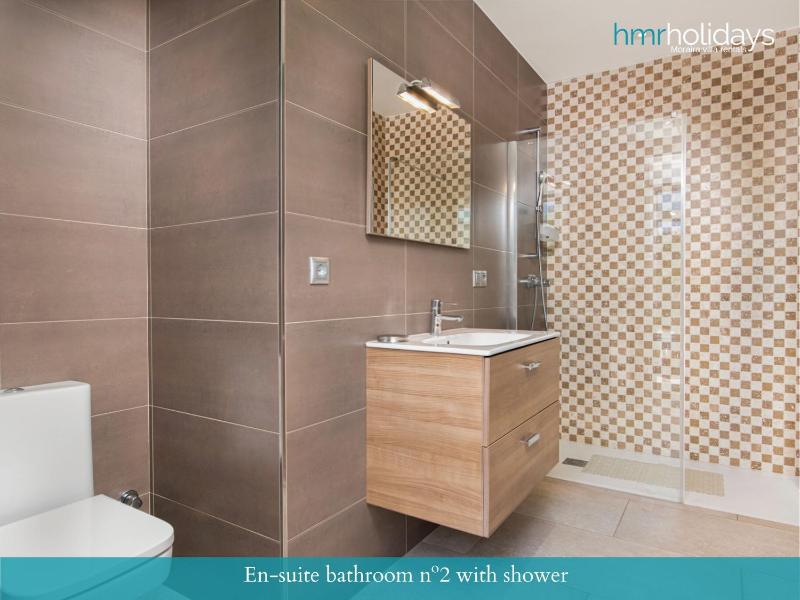 Villa Colina by HMR Holidays - image 24