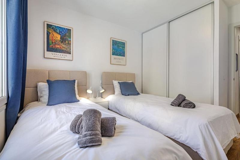 Calm apartment for family vacation - image 14