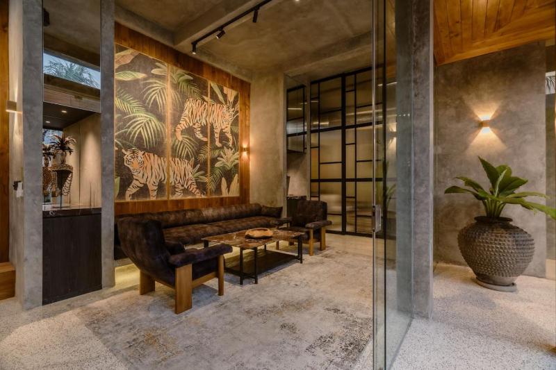 Best Location Honeymoon Villa Bali Canggu - image 28