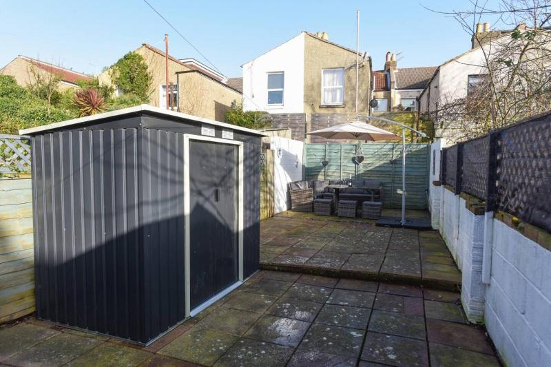 Air Maison - Cosy and Stylish 2Bed Home with Enclosed Garden - image 10