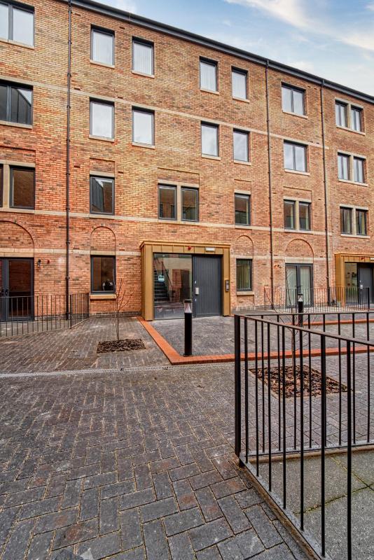 Jewellery Suite Heart of Birmingham City Centre 1-bedroom - image 15