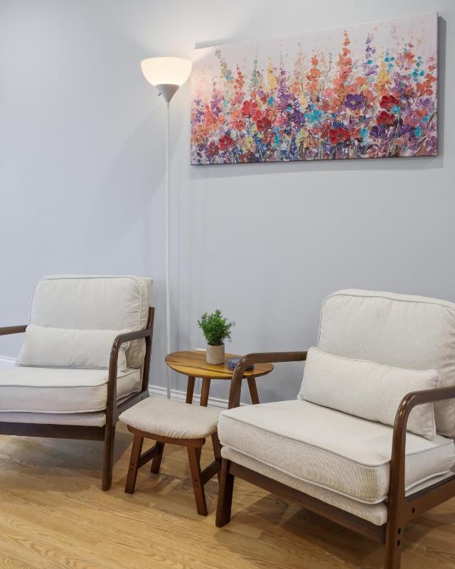 Charming Andersonville Coach House 3BR 25BA townhouse - image 15