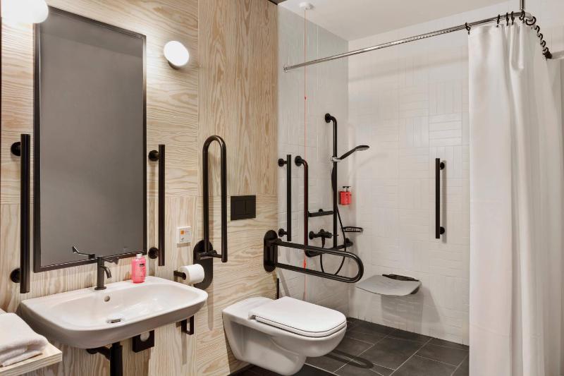 Moxy Kaunas Center - image 47