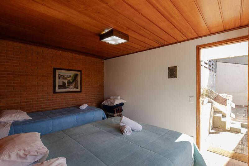 Casa com Lareira Aquecimento e Hidromassagem - image 11