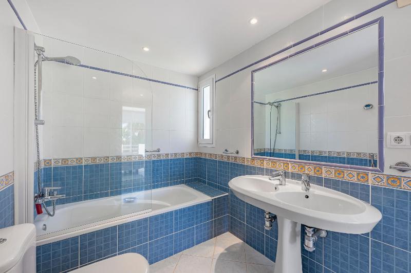 GOLF TOWN HOUSE IN ALOHA WITH POOL&GARDEN Marbella - image 9