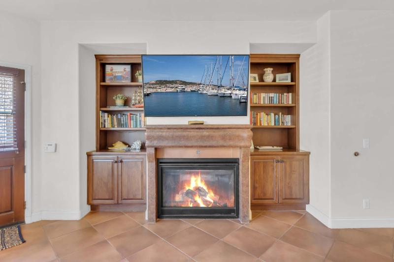 107 - 24th St - Rooftop Deck with Ocean Views home - image 18