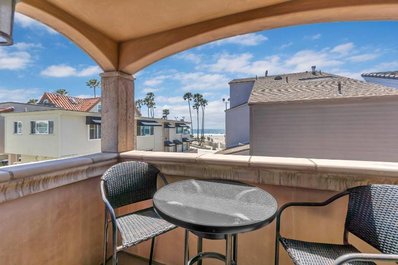 107 - 24th St - Rooftop Deck with Ocean Views home - image 32