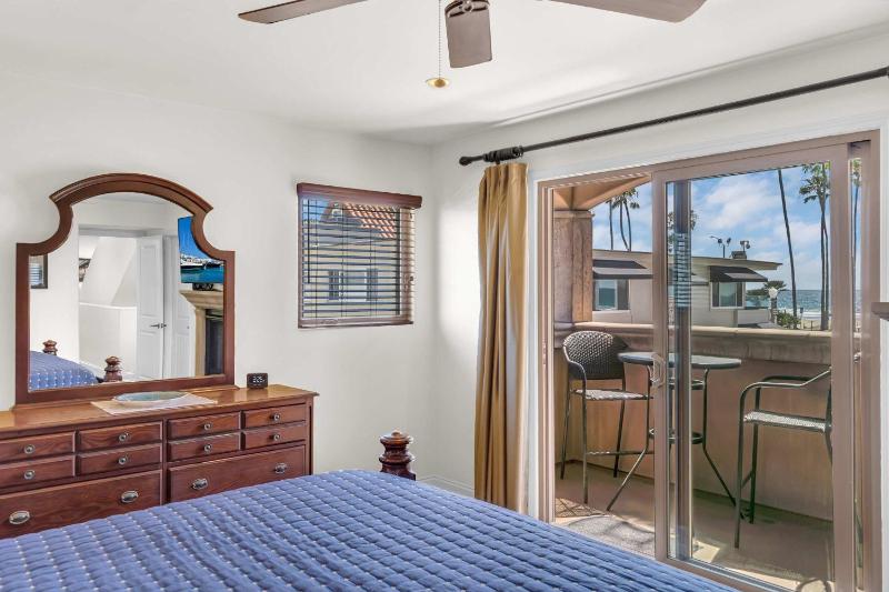 107 - 24th St - Rooftop Deck with Ocean Views home - image 35