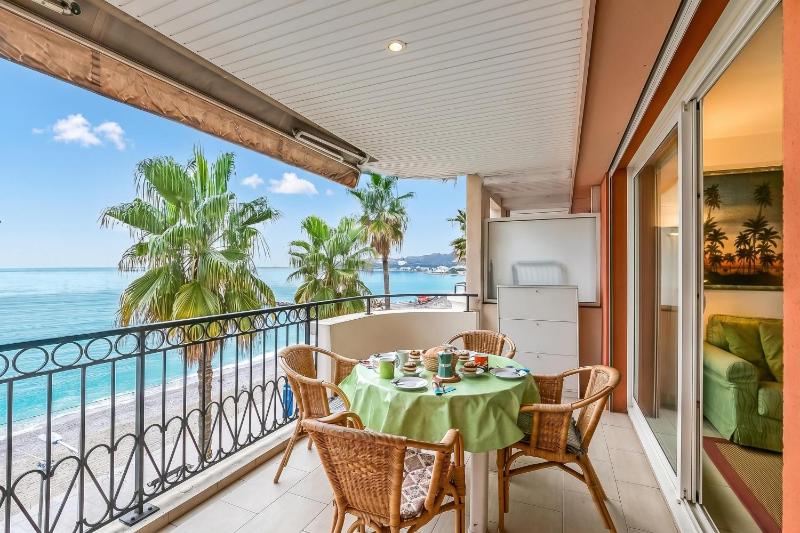 Admiral Plaza Sea View - Happy Rentals - image 21