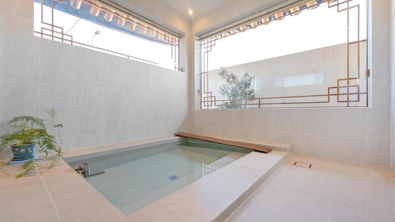 Gyeongju Byeolha Hanok Stay - image 3