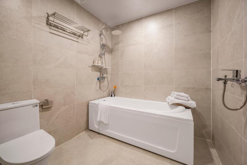THE NEST Signature Apartment- Self Checkin - image 11