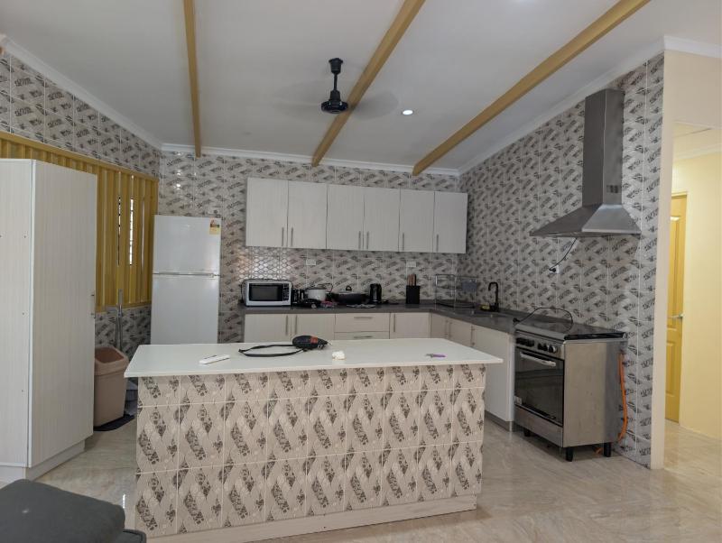 Panatina Hillside 2 bedroom apartment - image 1