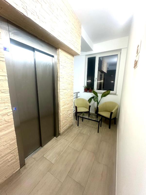 Petrov Penthouse - image 31