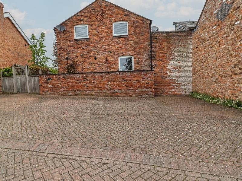 10 Church Walks - image 25