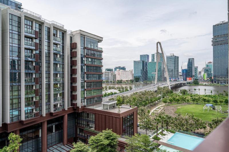 Metropole Luxury Apartment City Center - image 4