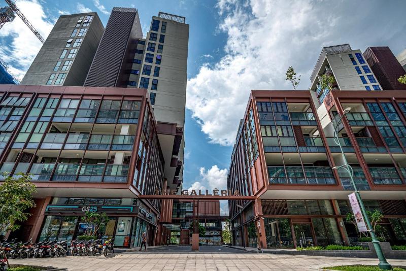 Metropole Luxury Apartment City Center - image 7