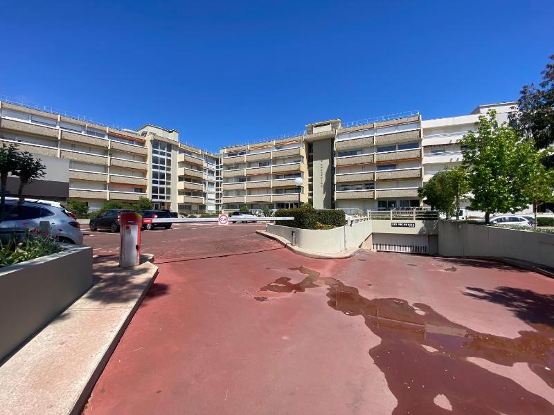 Appartement T2 avec terrasse sud - Accès plage - FR-1-374-246 - image 8