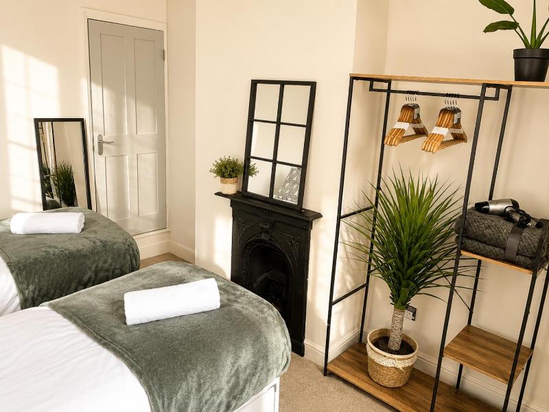 The Avenue Townhouse - image 25